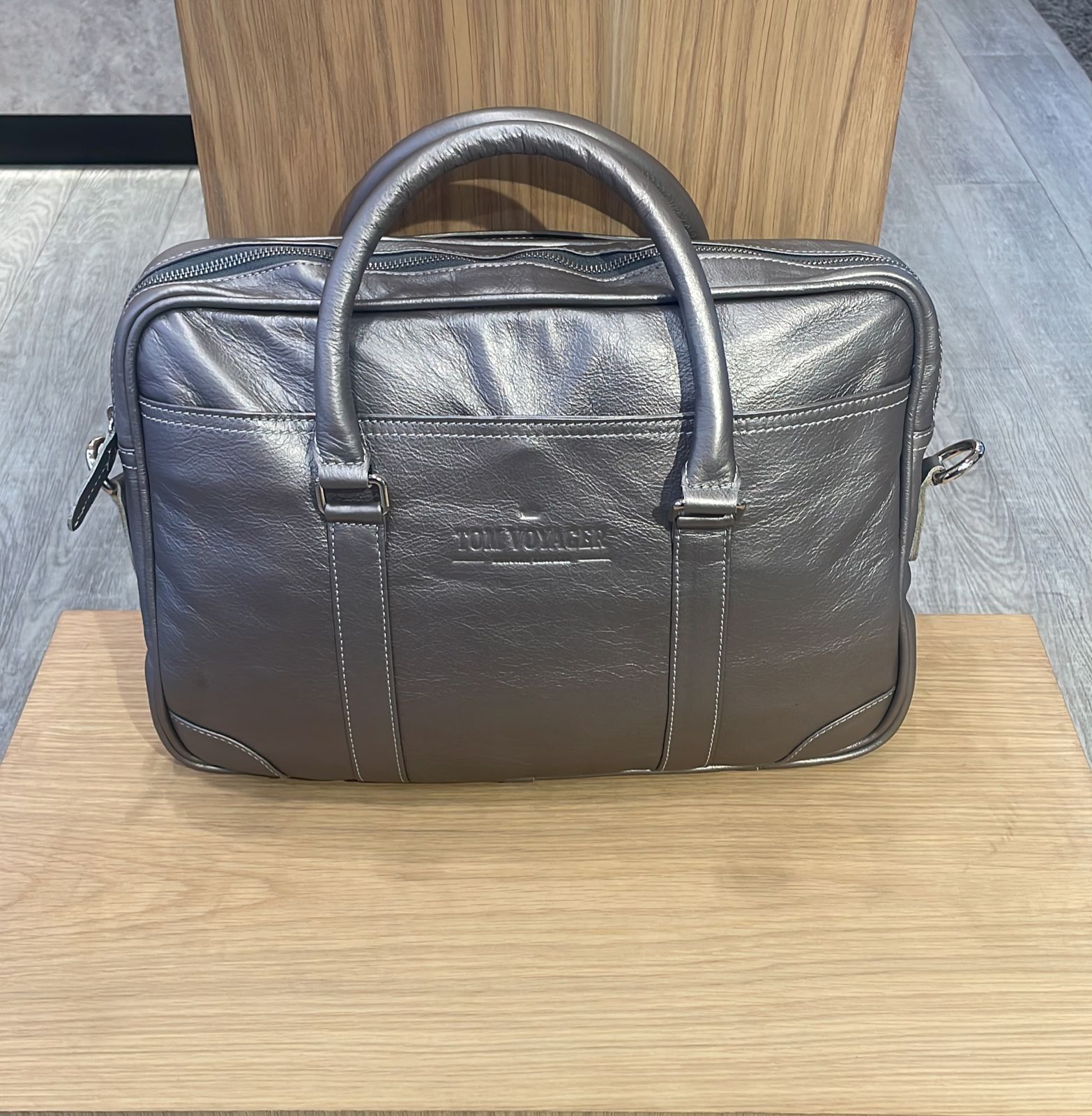 Hayden Leather Bag - Silver Grey