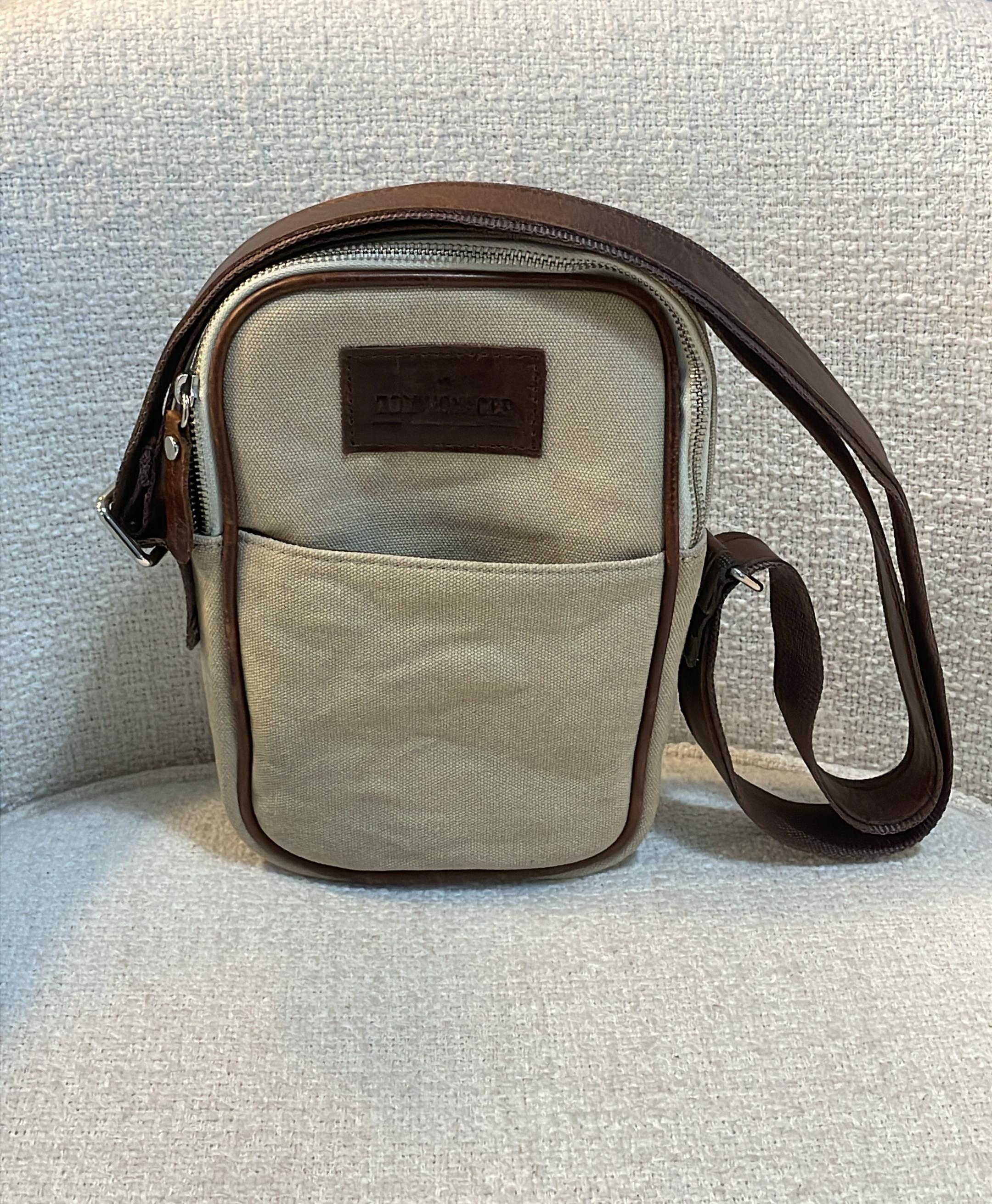 Tom Voyager Crossbody Bag - Canvas
