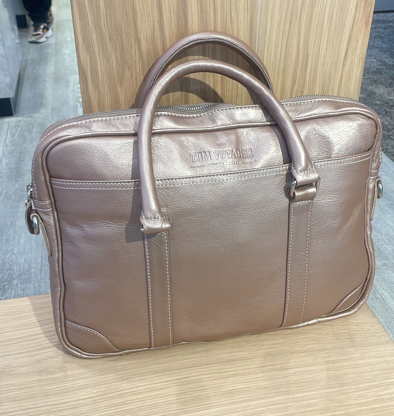 Sac messager en cuir Hayden marron clair