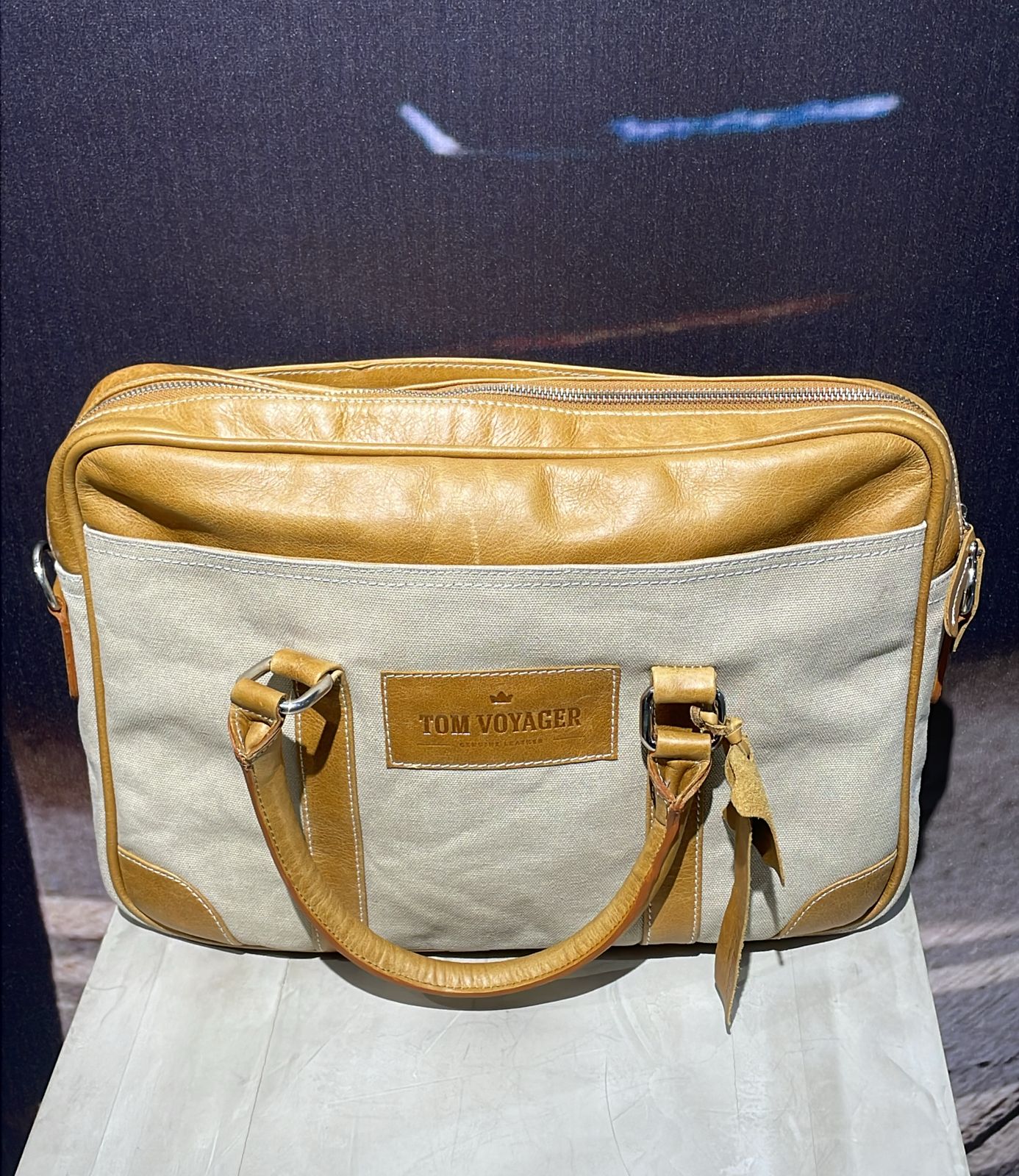 Hayden Canvas Bag - Tan