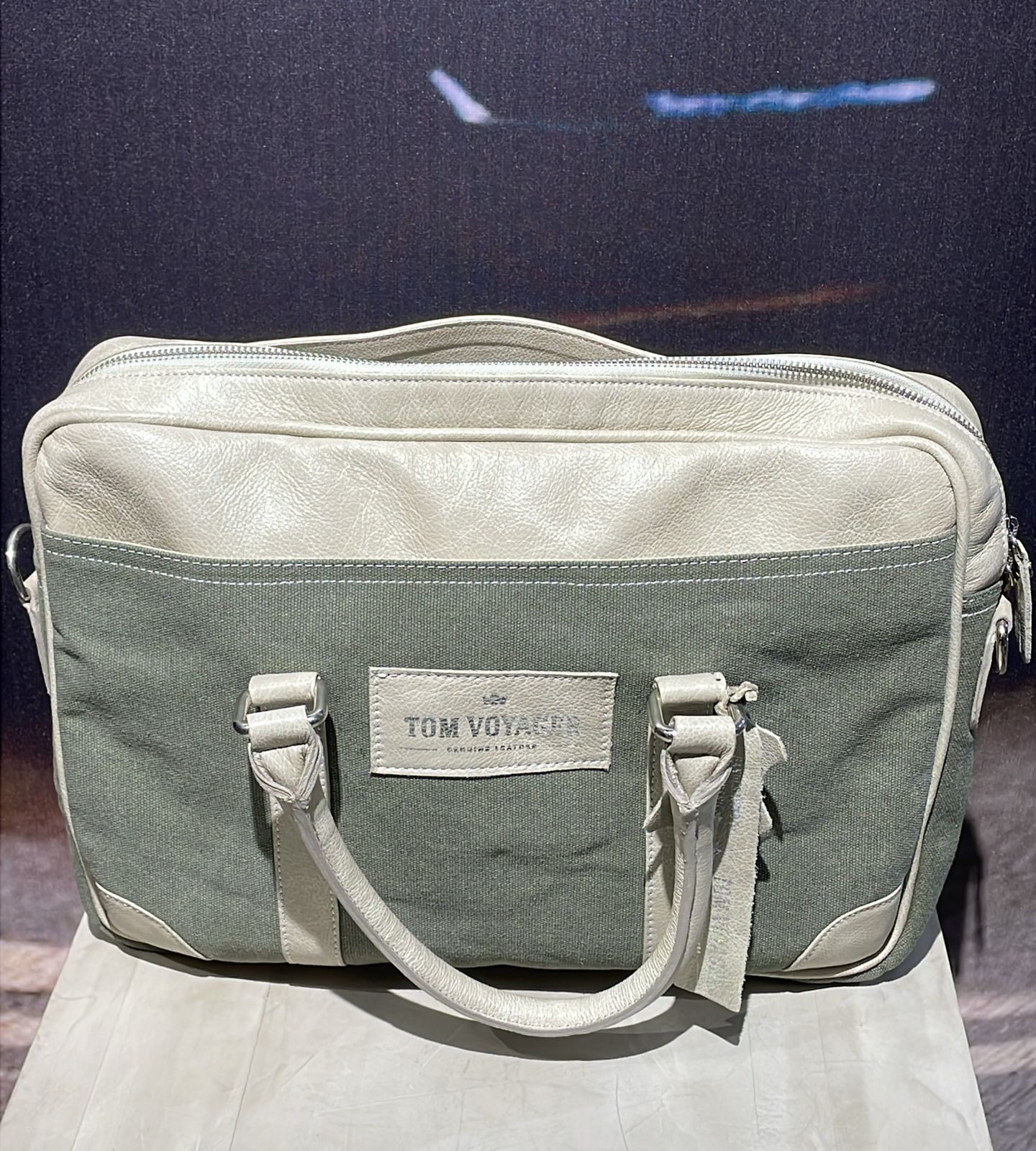 Hayden Canvas Green