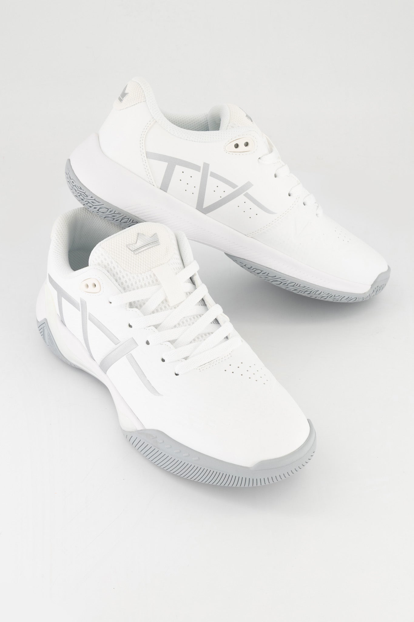Nova X Silver White Sneaker