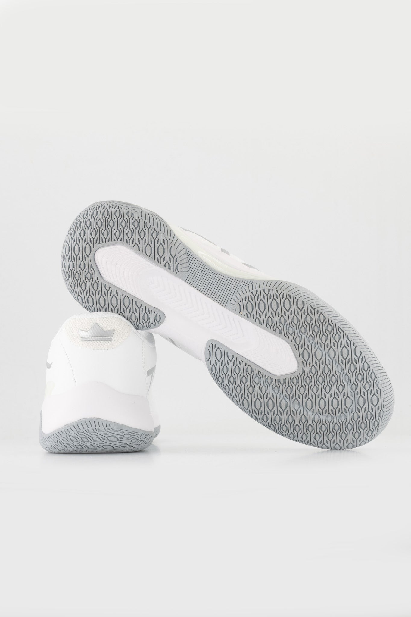 Nova X Silver White Sneaker