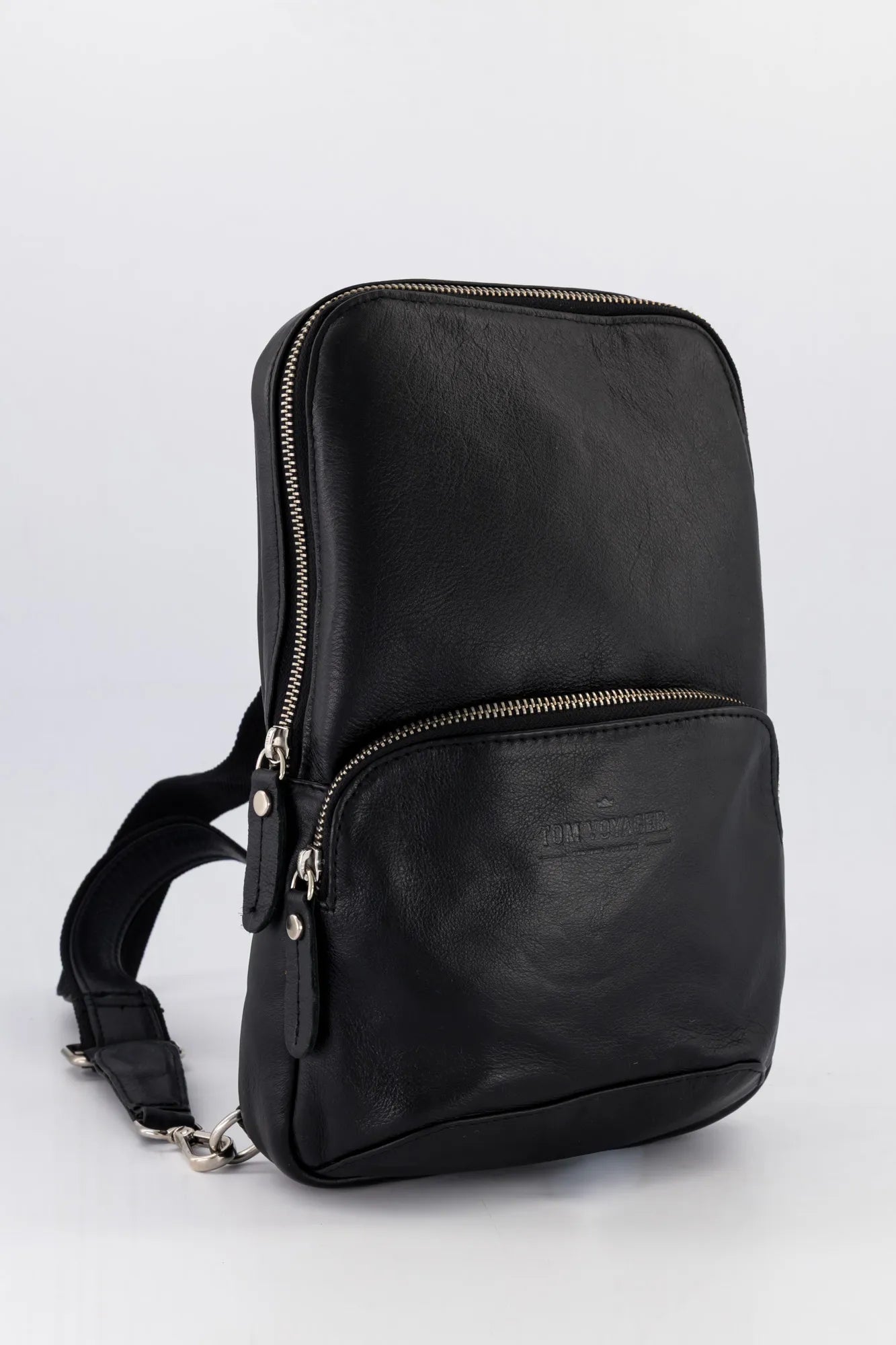 Tom Voyager Leather Sling Bag - Black