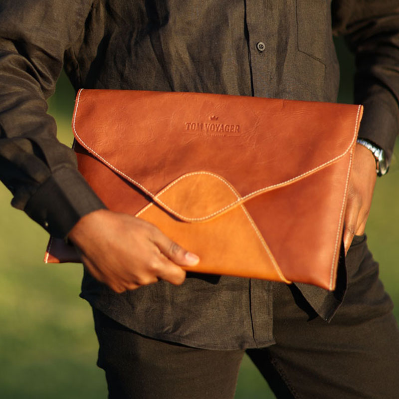 Tom Voyager Brown Laptop Sleeve - Tom Voyager SA